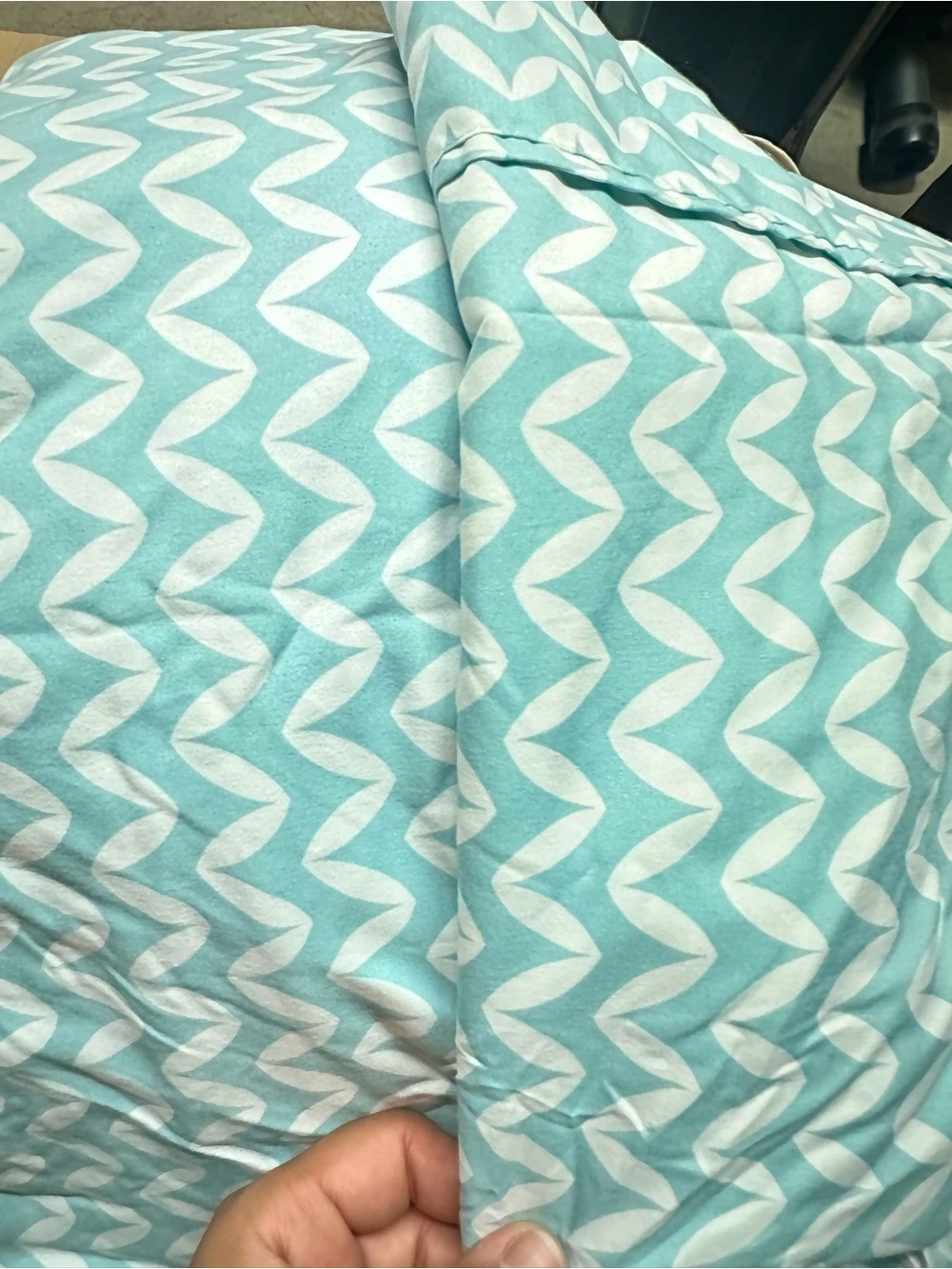 Chevron Print  bed sheet set in Aqua and White